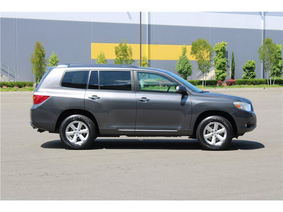 Used 2010 Toyota Highlander SE AWD/4WD image 4