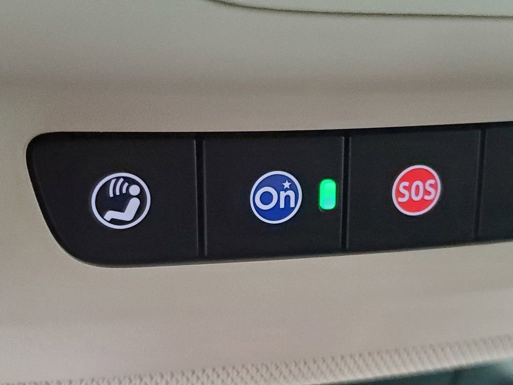 Used 2022 Buick Envision Preferred image 16