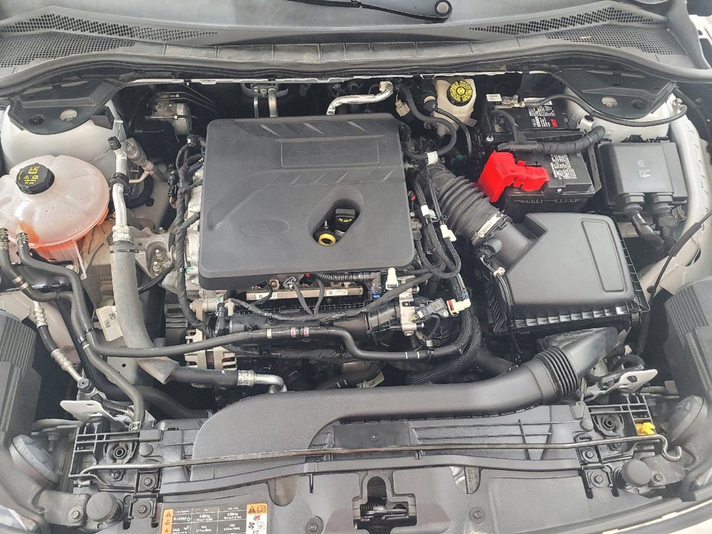 Used 2020 Ford Escape SE image 30