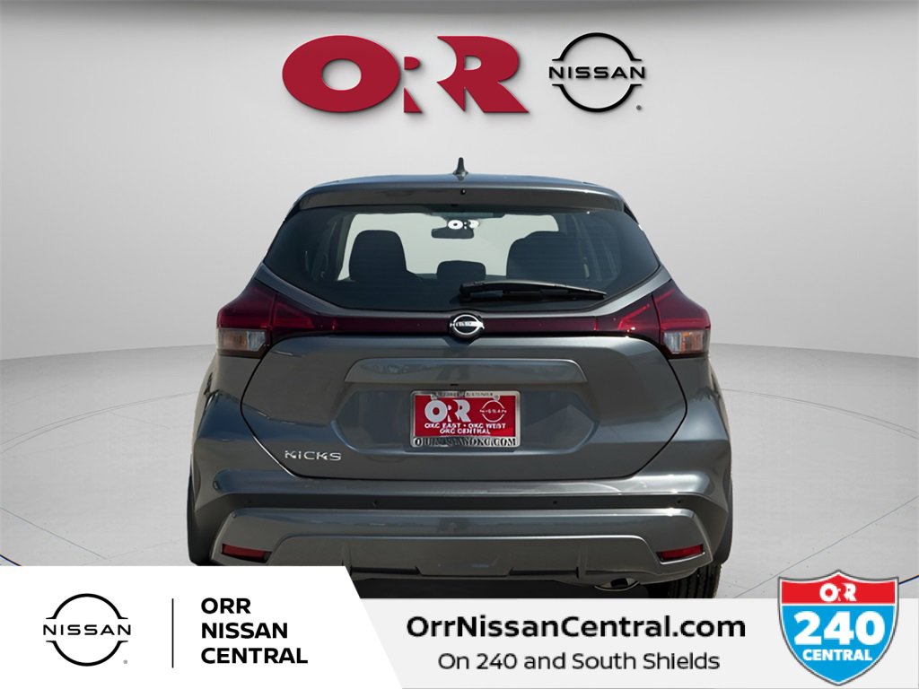 New 2025 Nissan Kicks Play S image 6