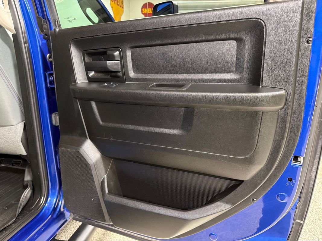 Used 2018 RAM 2500 Tradesman w/ Chrome Appearance Group AWD/4WD image 42