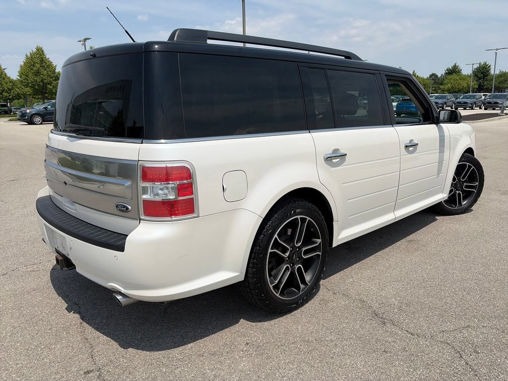 Used 2015 Ford Flex Limited w/ Equipment Group 301A FWD image 7