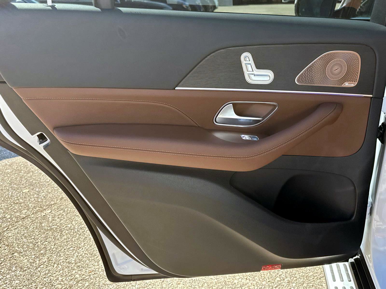 New 2026 Mercedes-Benz GLS 450 4MATIC image 13