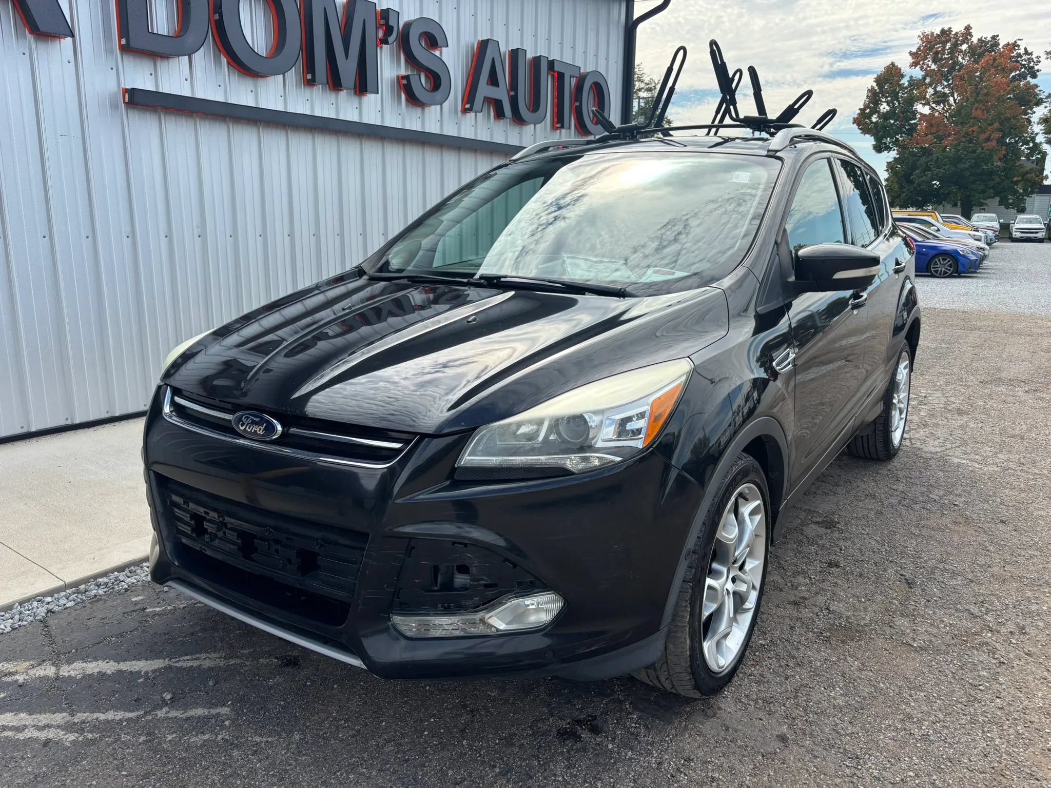 Used 2013 Ford Escape Titanium w/ Parking Technology Pkg FWD image 12