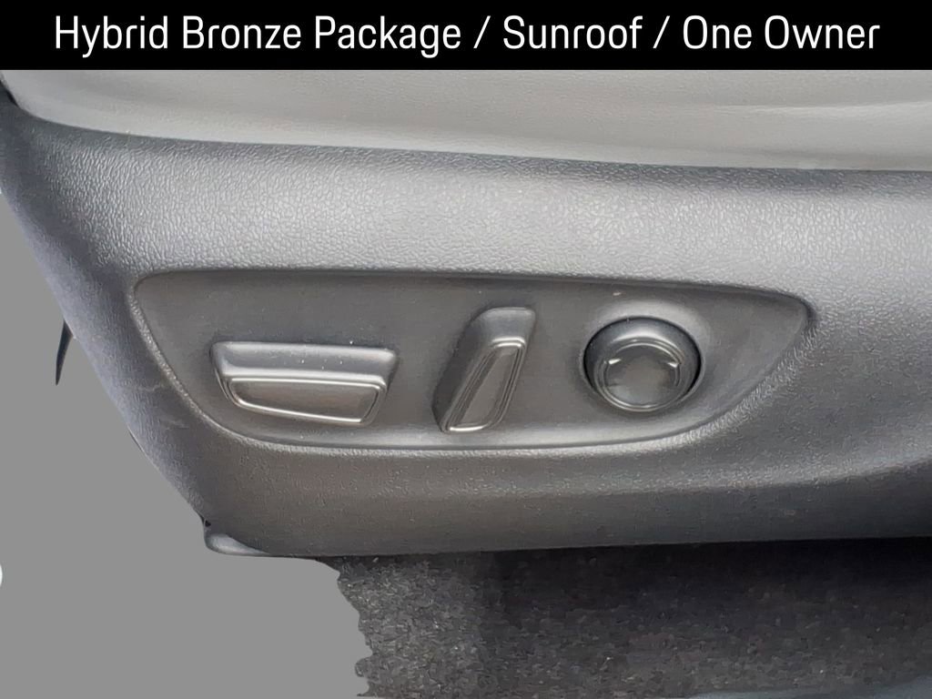 Used 2023 Toyota Highlander Bronze Edition image 18