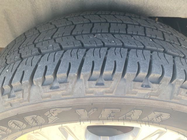 Used 2016 Ford Expedition Platinum image 10