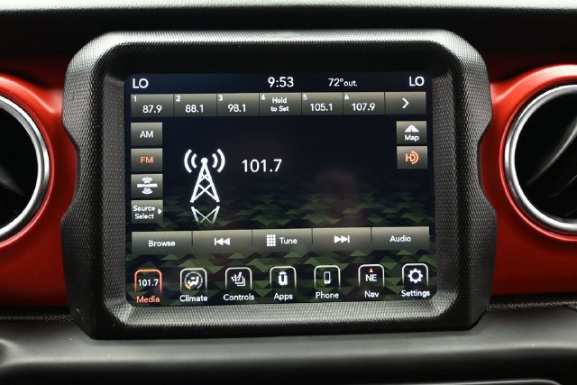 Certified 2020 Jeep Gladiator Rubicon AWD/4WD image 30