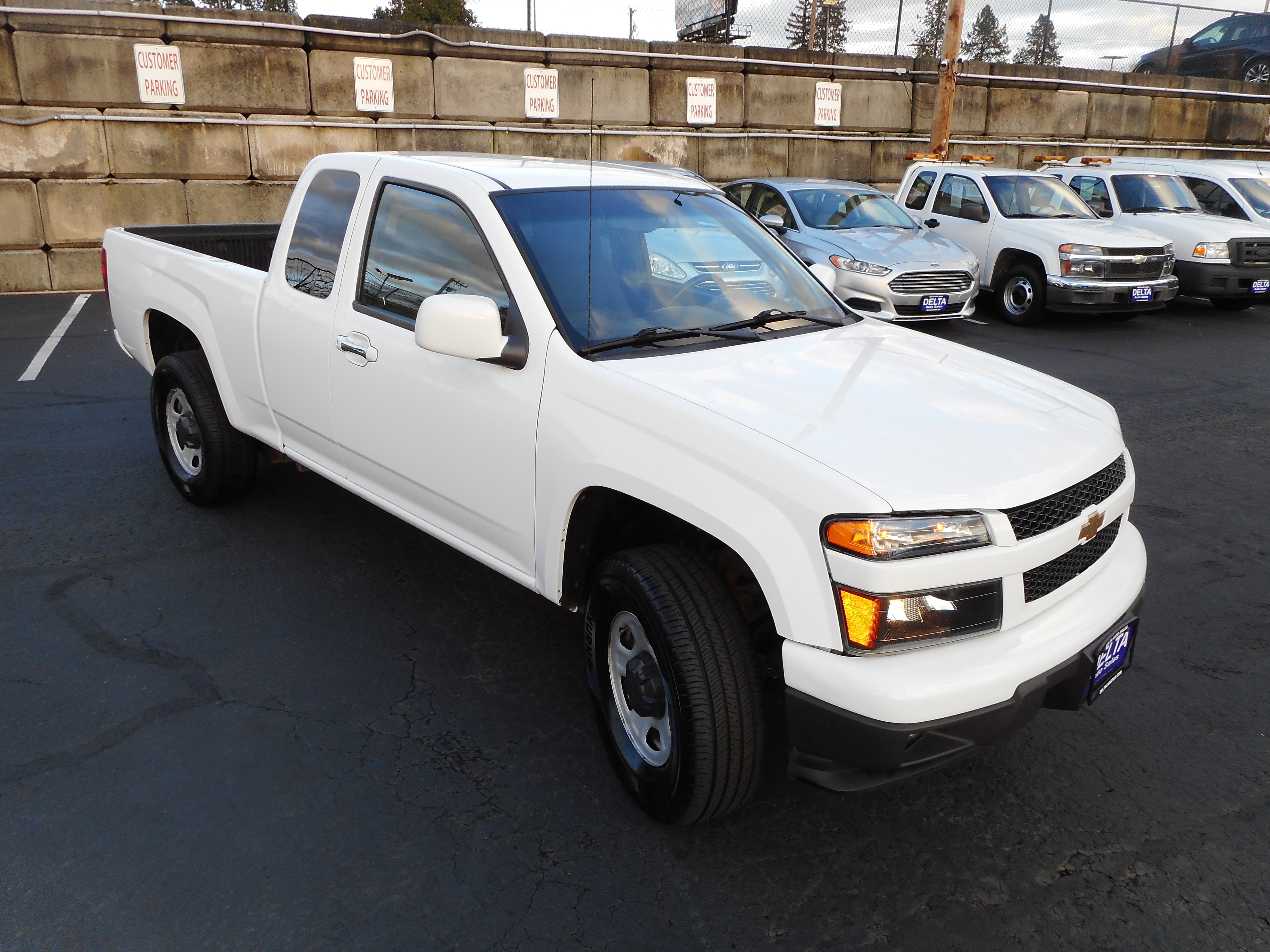 Used 2012 Chevrolet Colorado W/T w/ Power Convenience Package image 5