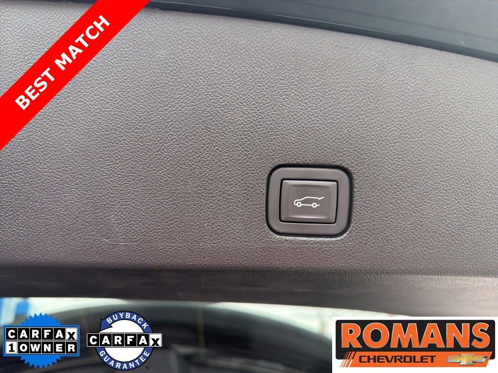 Used 2024 Cadillac XT6 Luxury w/ LPO, Floor Liner Package FWD image 24