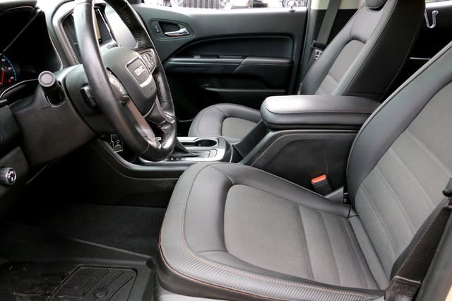 Used 2022 GMC Canyon AT4 w/ Trailering Package image 10