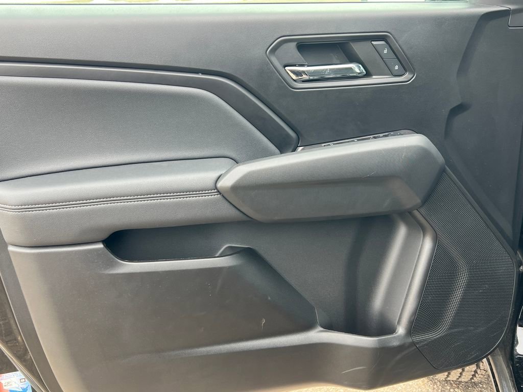 New 2024 GMC Canyon Elevation w/ Convenience Package image 13