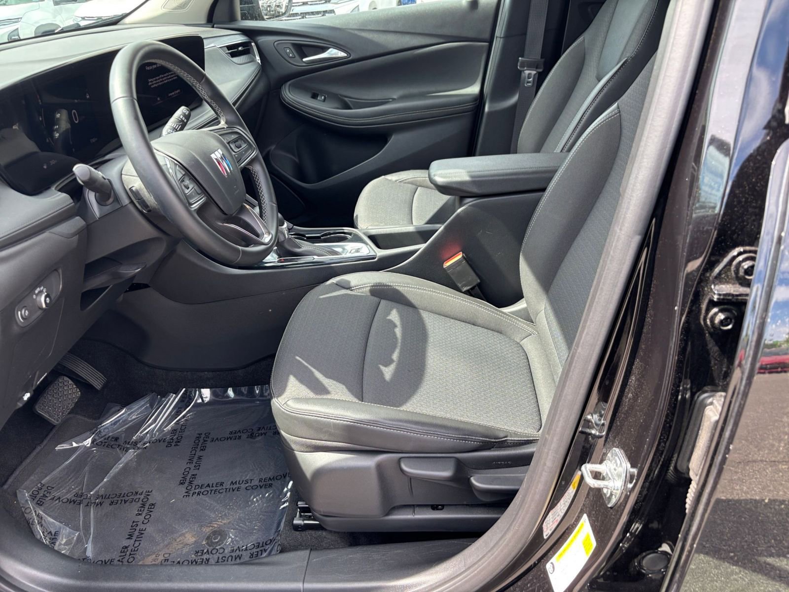 Used 2025 Buick Encore GX Preferred FWD image 25