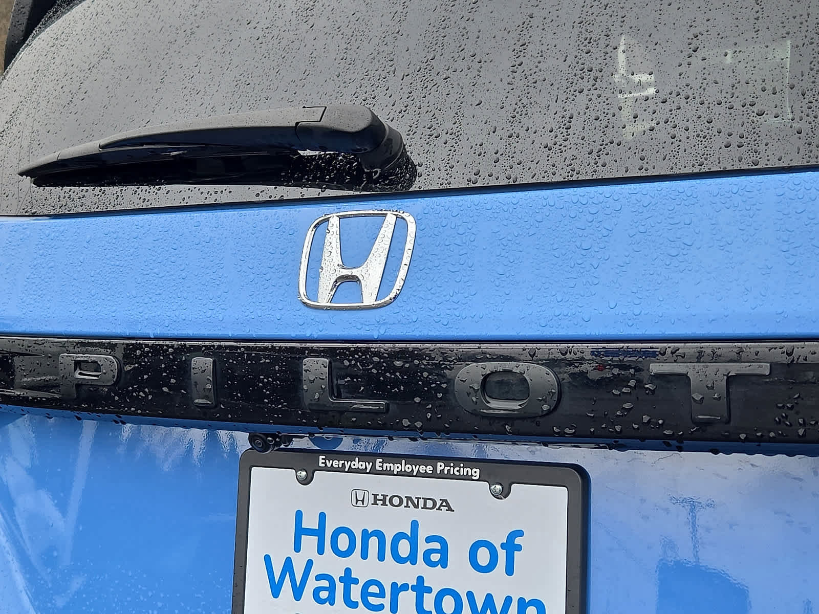 Used 2025 Honda Pilot TrailSport image 29