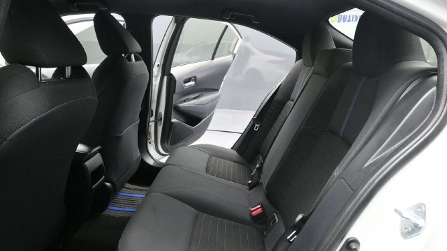 Used 2021 Toyota Corolla SE w/ Carpet Mat Package (TMS) FWD image 16