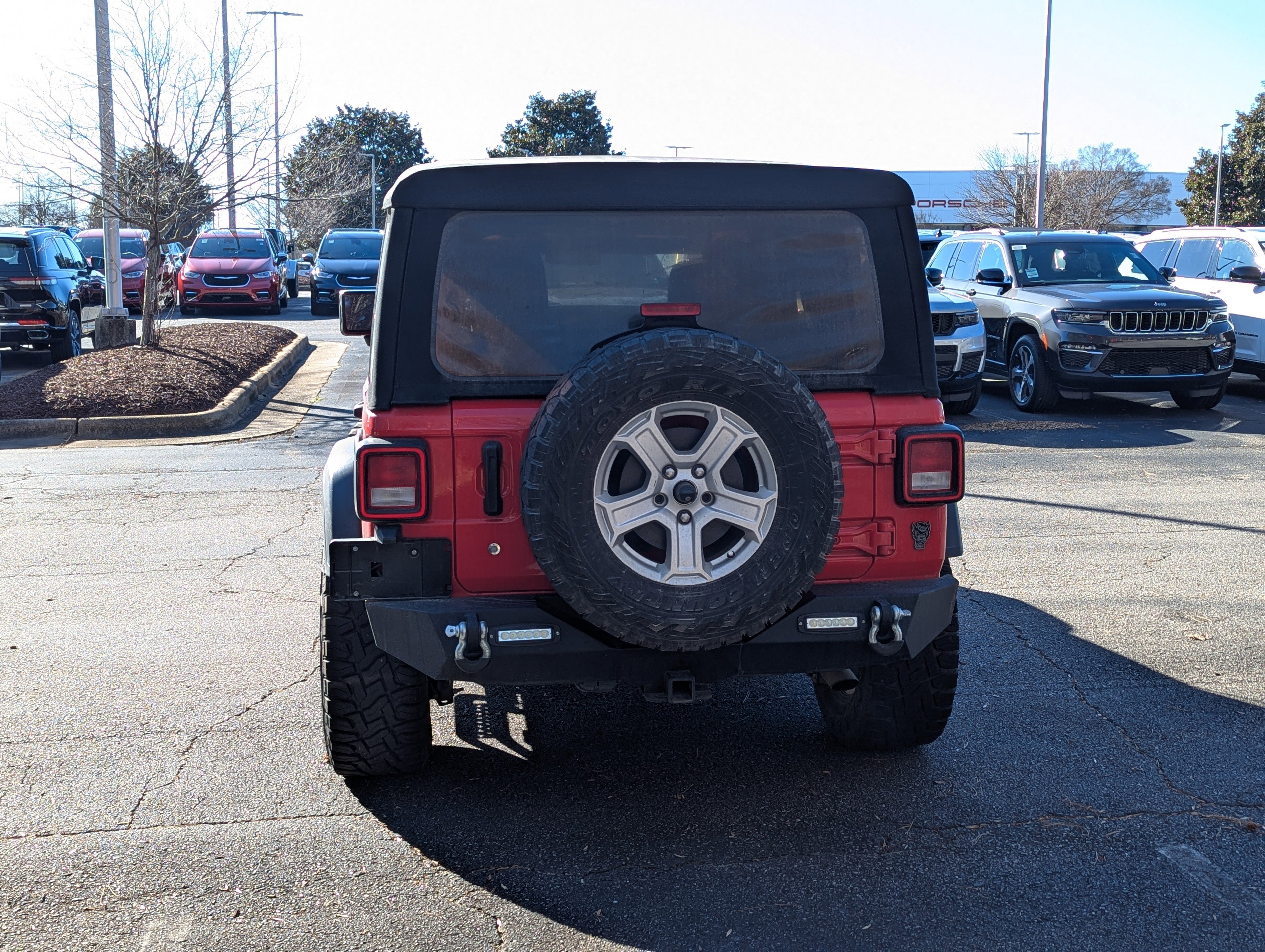 Used 2018 Jeep Wrangler Unlimited Sport S image 2
