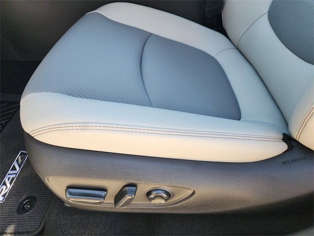 New 2025 Toyota RAV4 Limited image 17