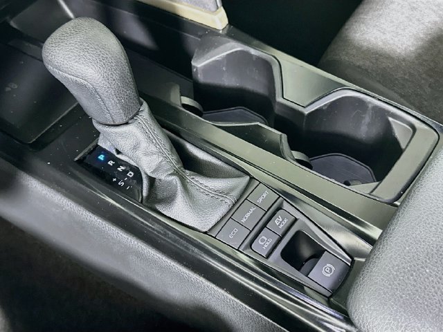 Certified 2025 Toyota Camry LE FWD image 20