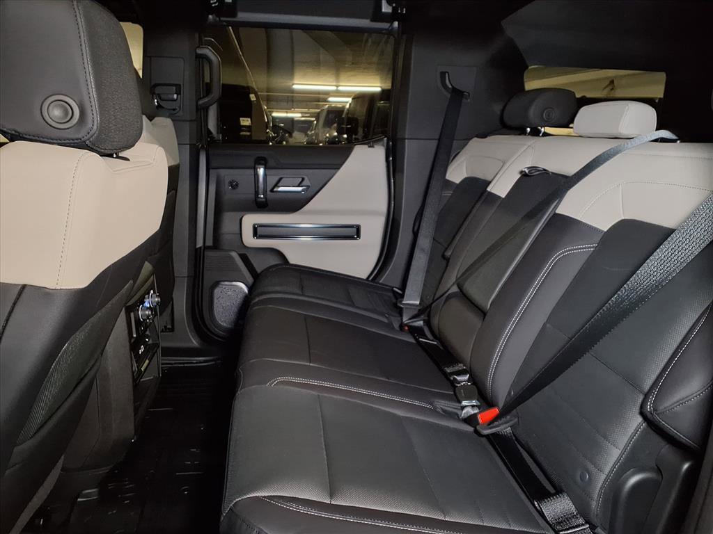 New 2026 GMC Hummer EV SUV image 13