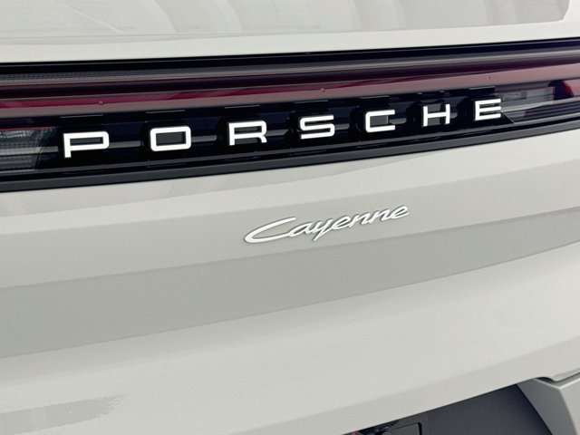 New 2026 Porsche Cayenne AWD/4WD image 26