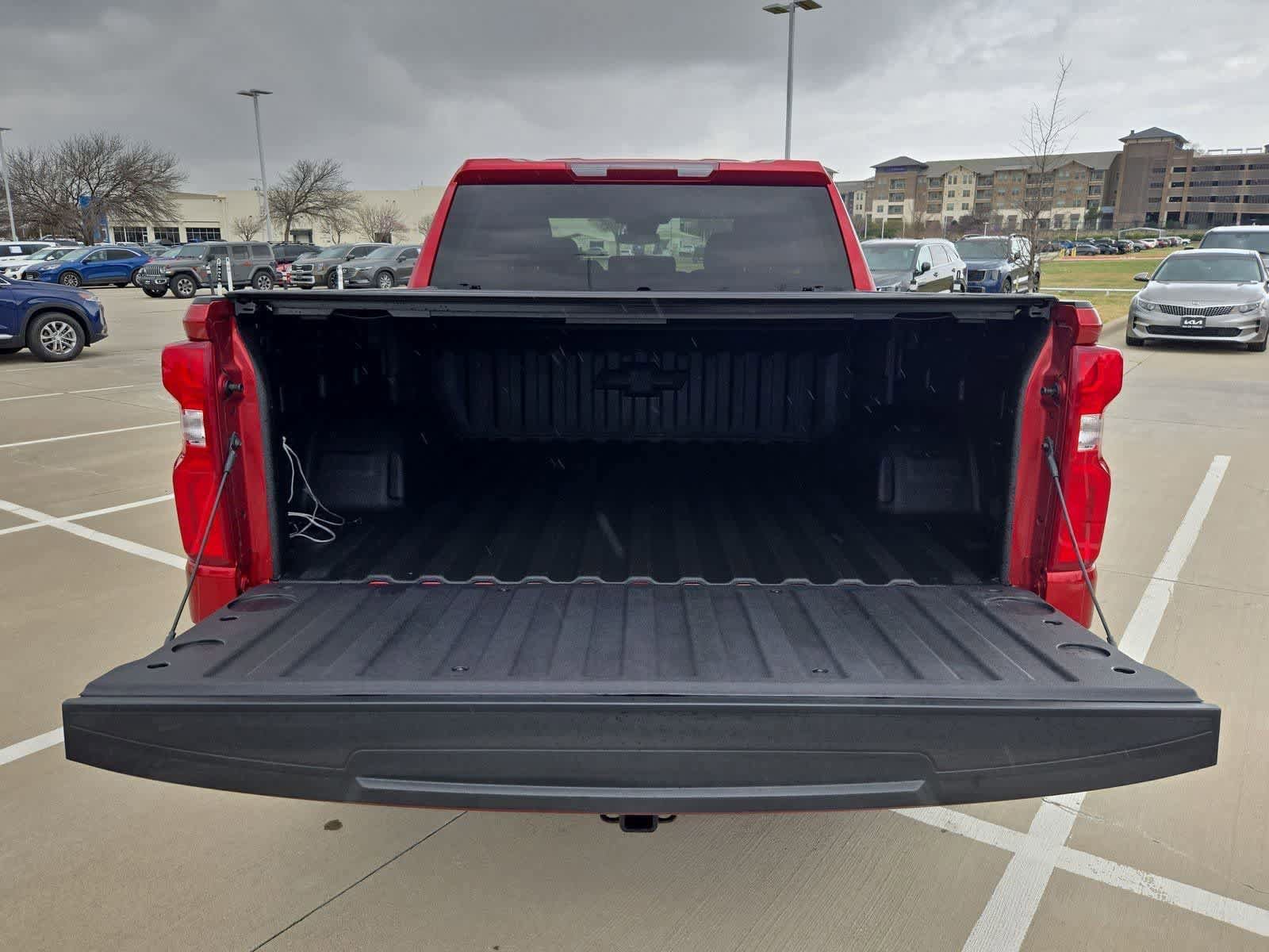Used 2023 Chevrolet Silverado 1500 RST AWD/4WD image 30