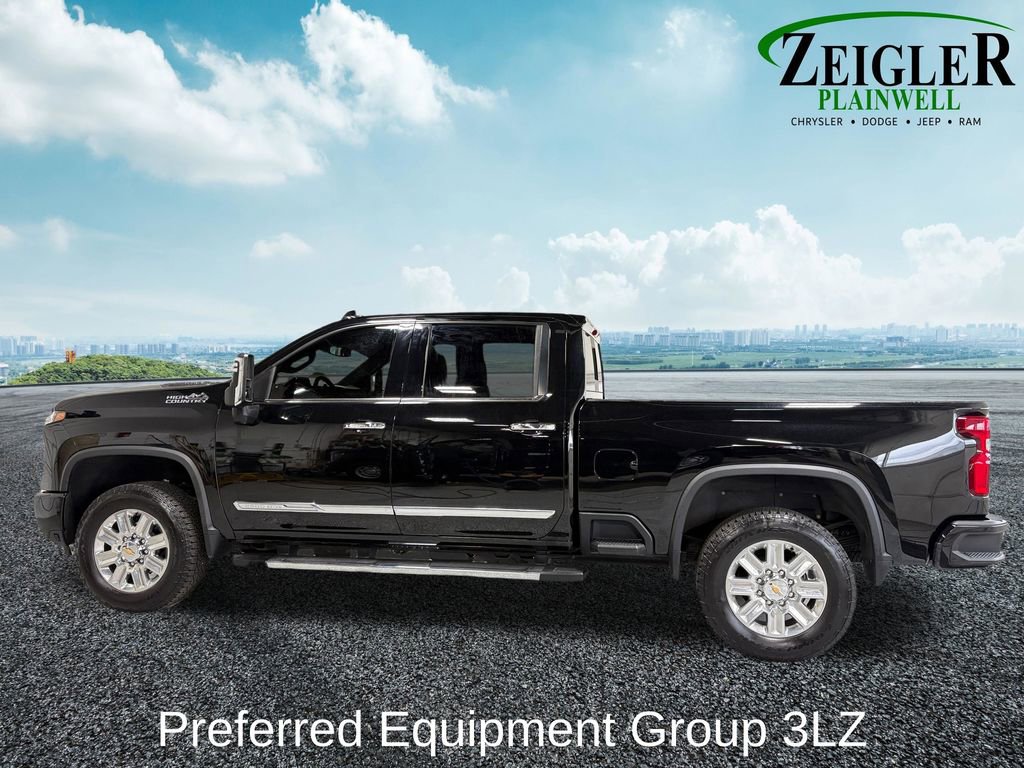 Used 2024 Chevrolet Silverado 2500 High Country image 3