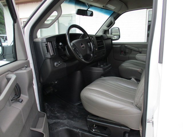 Used 2023 GMC Savana 2500 Extended w/ Driver Convenience Package image 7