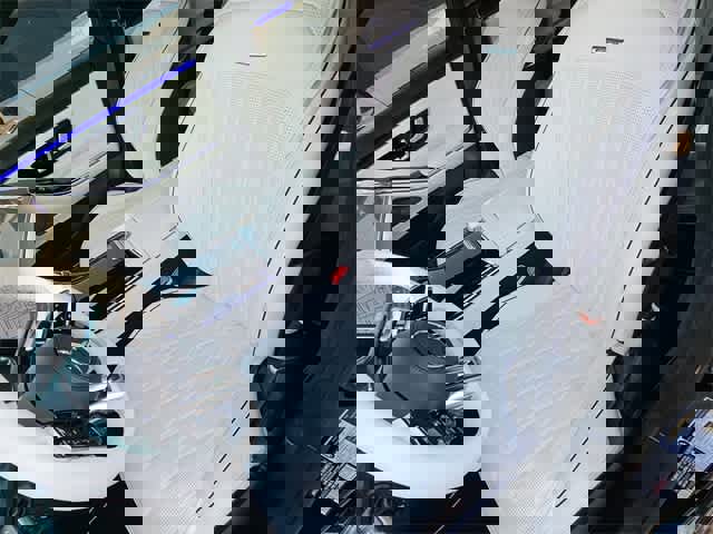 Used 2025 Mercedes-Benz S 63 AMG S image 17