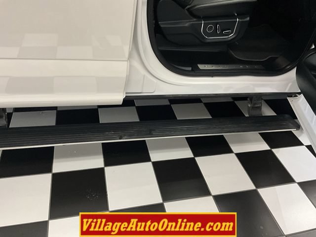Used 2016 Ford F150 Platinum w/ Equipment Group 701A Luxury AWD/4WD image 42