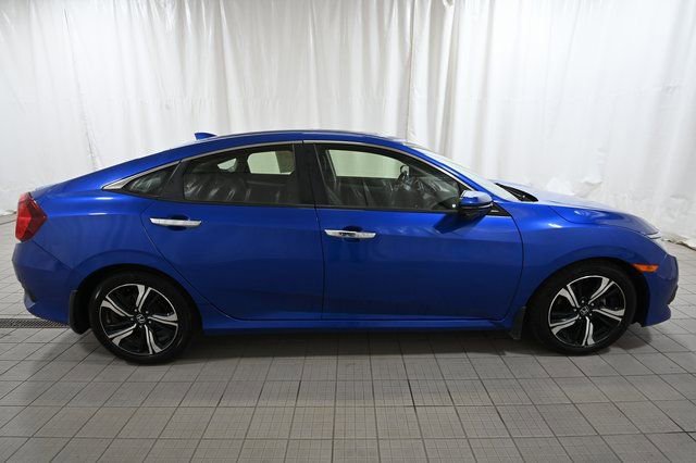 Used 2018 Honda Civic Touring image 14