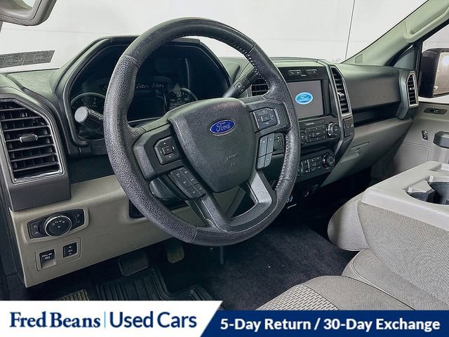 Used 2016 Ford F150 XLT w/ Equipment Group 302A Luxury image 10