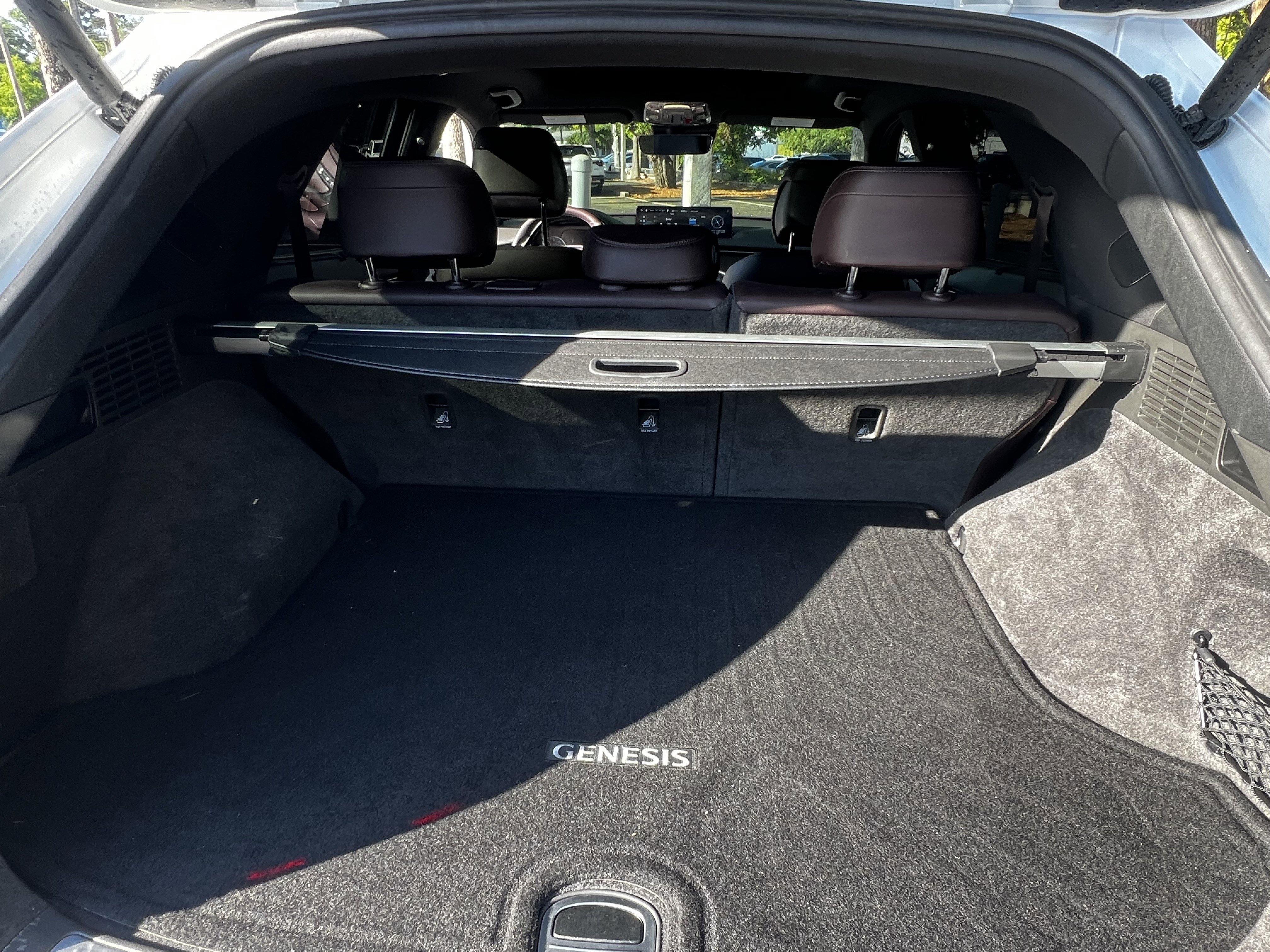 Used 2022 Genesis GV70 2.5T w/ Advanced Package image 50