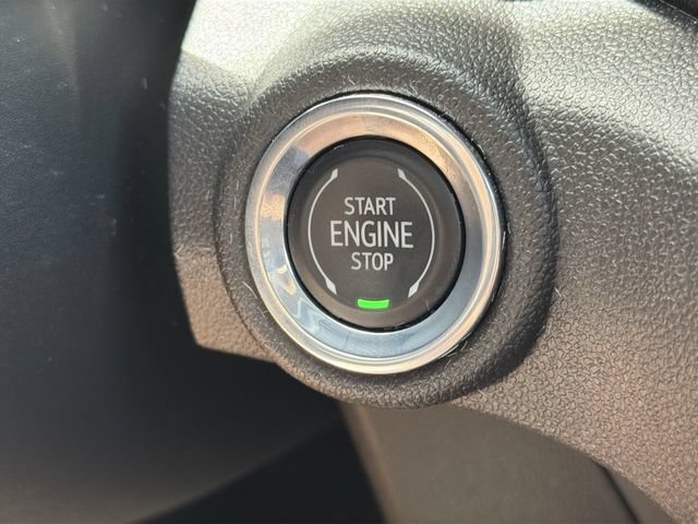 Used 2023 Chevrolet TrailBlazer LT FWD image 18