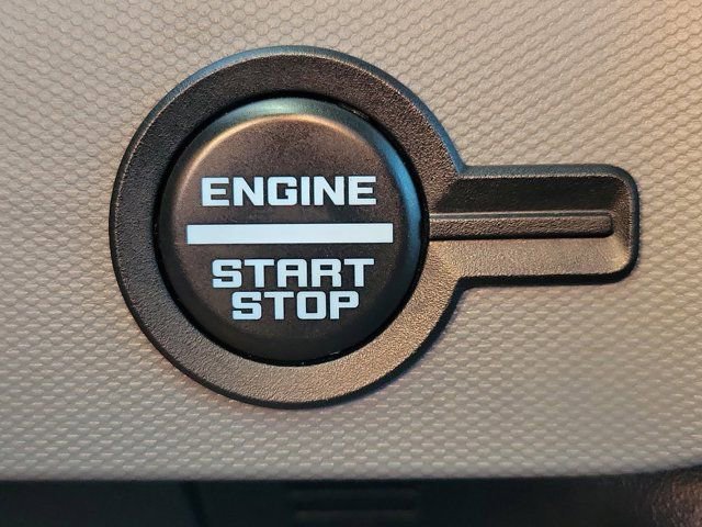 Certified 2022 Ford Bronco Black Diamond image 27