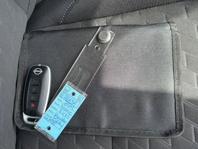 Used 2024 Nissan Kicks SV FWD image 38