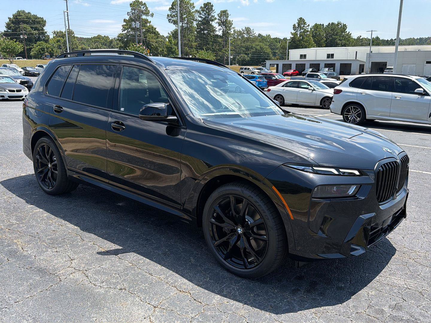 New 2027 BMW X7 M60i AWD/4WD image 8