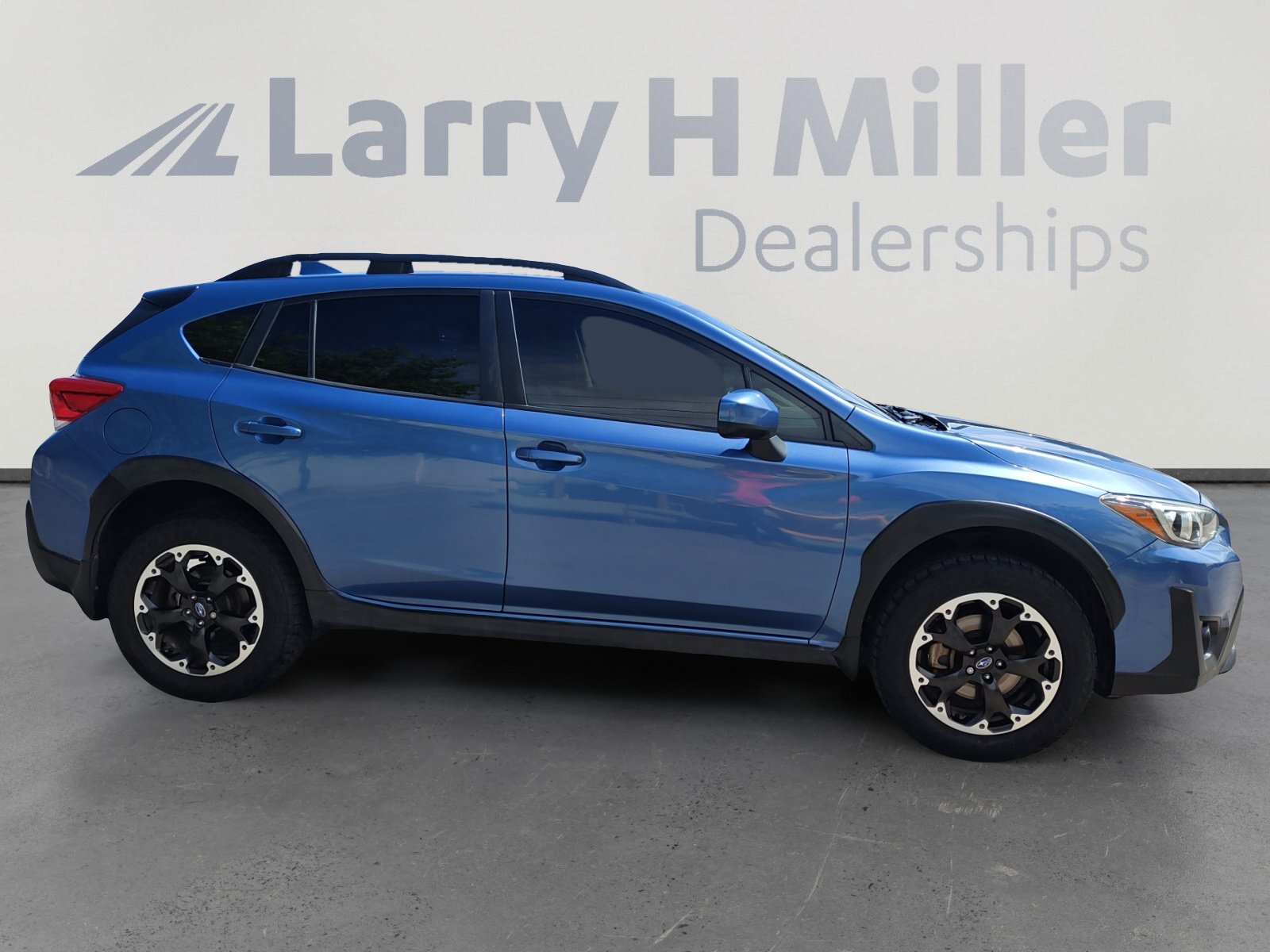 Used 2021 Subaru Crosstrek 2.0i Premium w/ Popular Package #2 AWD/4WD image 6