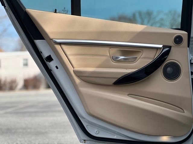 Used 2016 BMW 340i Sedan image 15