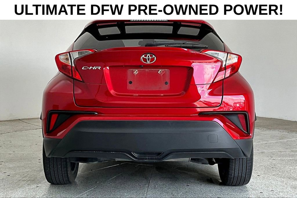 Used 2022 Toyota C-HR XLE FWD image 6