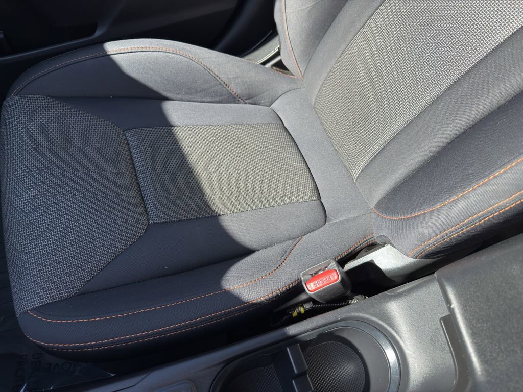 Used 2021 Subaru Crosstrek 2.0i Premium w/ Moonroof Package image 37