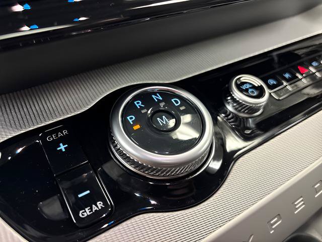 New 2026 Ford Expedition Active AWD/4WD image 23