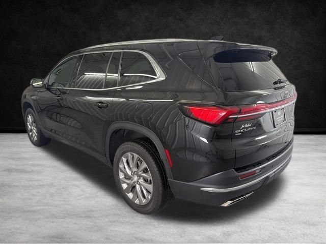 Used 2025 Buick Enclave Preferred AWD/4WD image 7