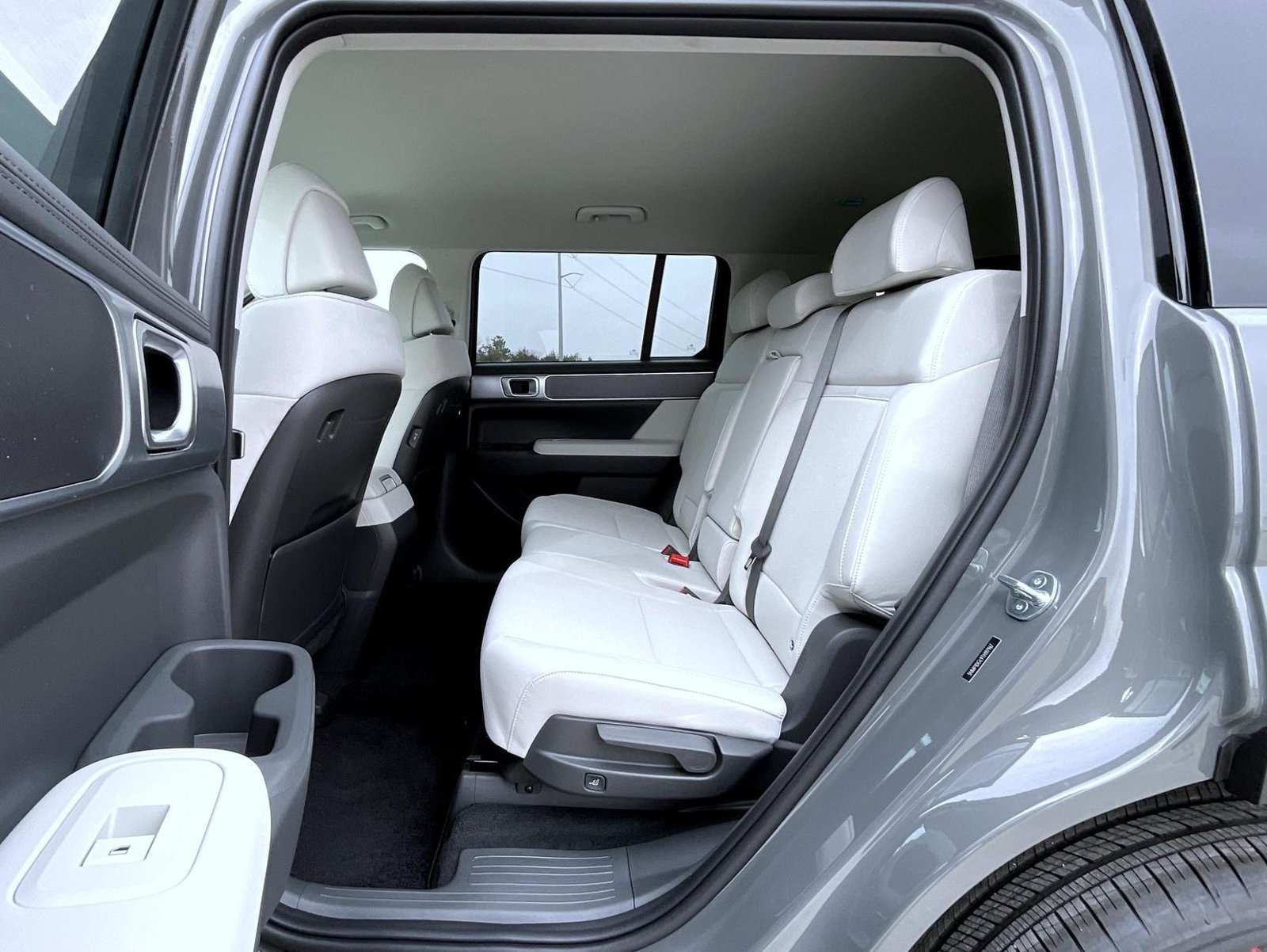 New 2026 Hyundai Santa Fe SE AWD/4WD image 22