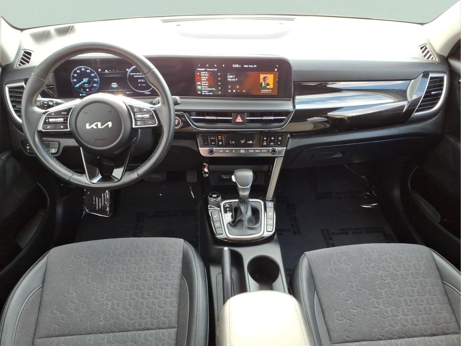 Used 2024 Kia Seltos S AWD/4WD image 12