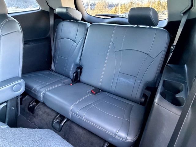 Certified 2019 Buick Enclave Essence image 35