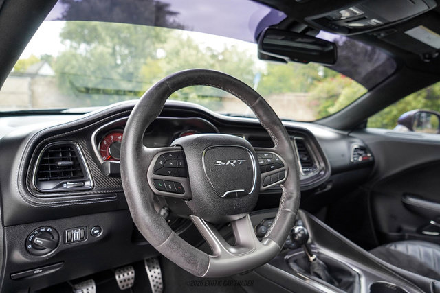 Used 2020 Dodge Challenger SRT Hellcat RWD image 48
