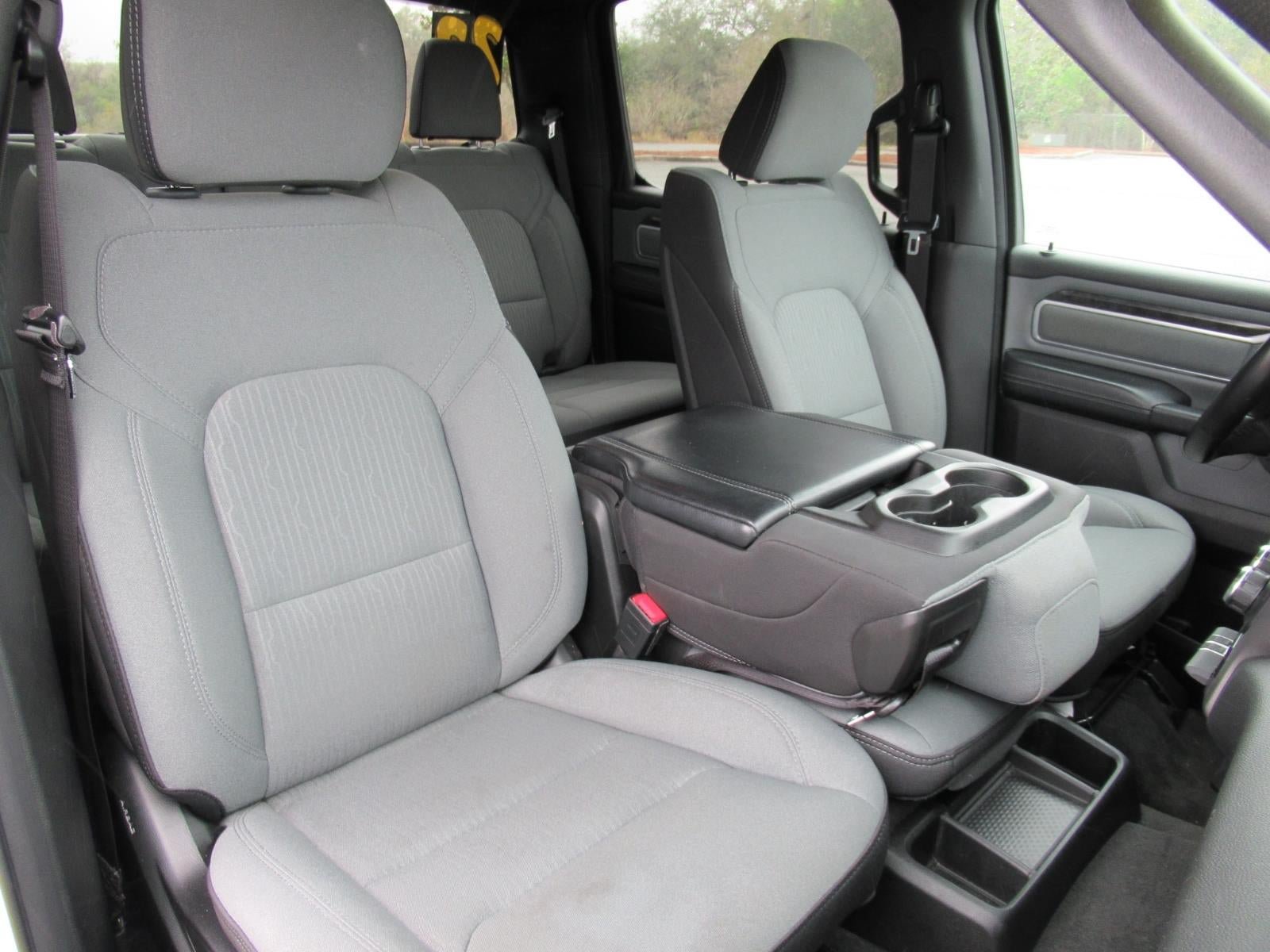 Used 2022 RAM 1500 Big Horn AWD/4WD image 8