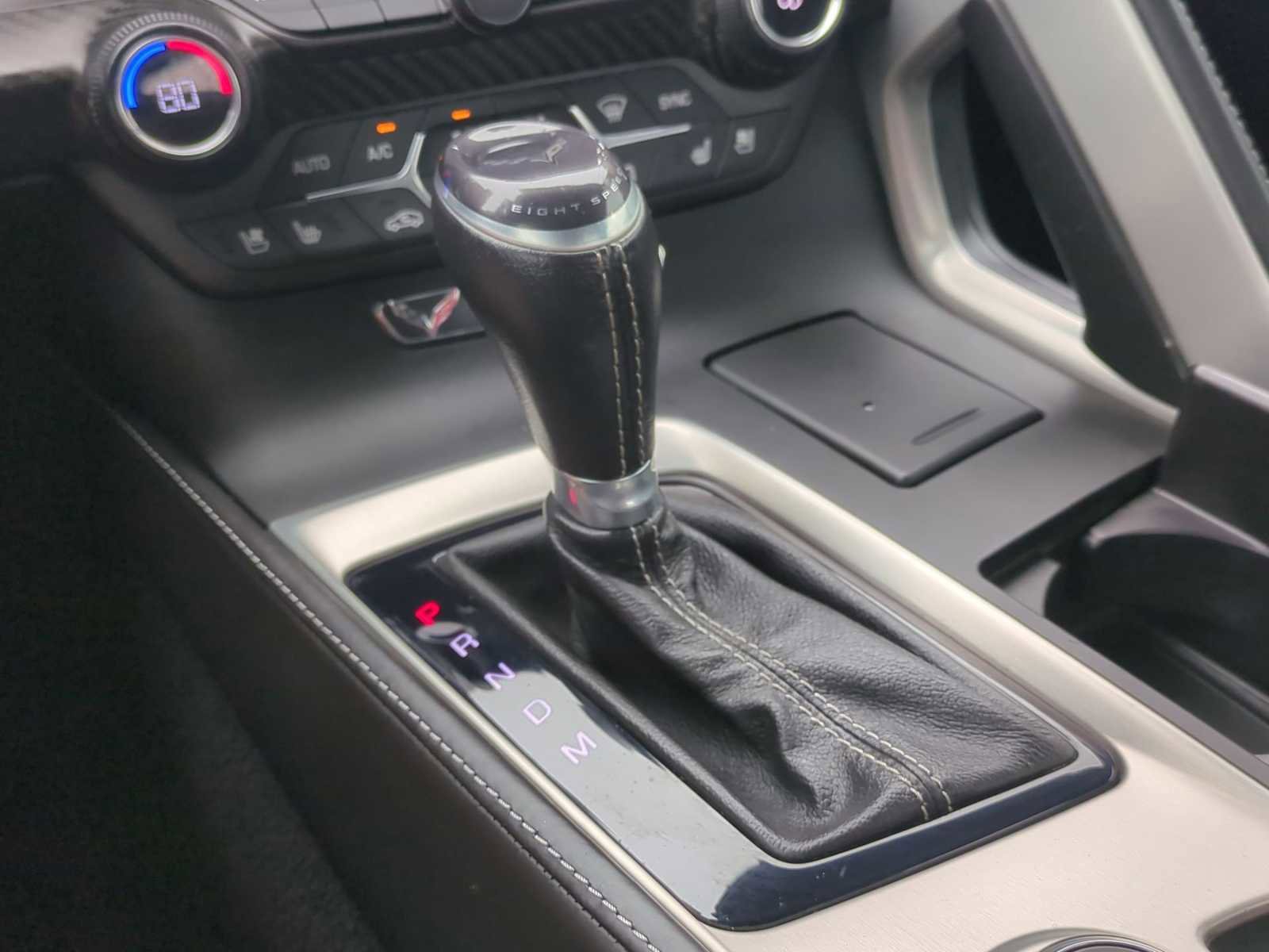 Used 2017 Chevrolet Corvette Stingray Convertible RWD image 16