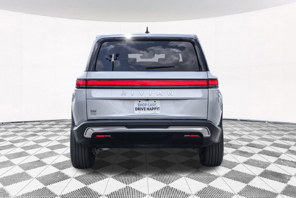 Used 2024 Rivian R1S Adventure Dual AWD/4WD image 15