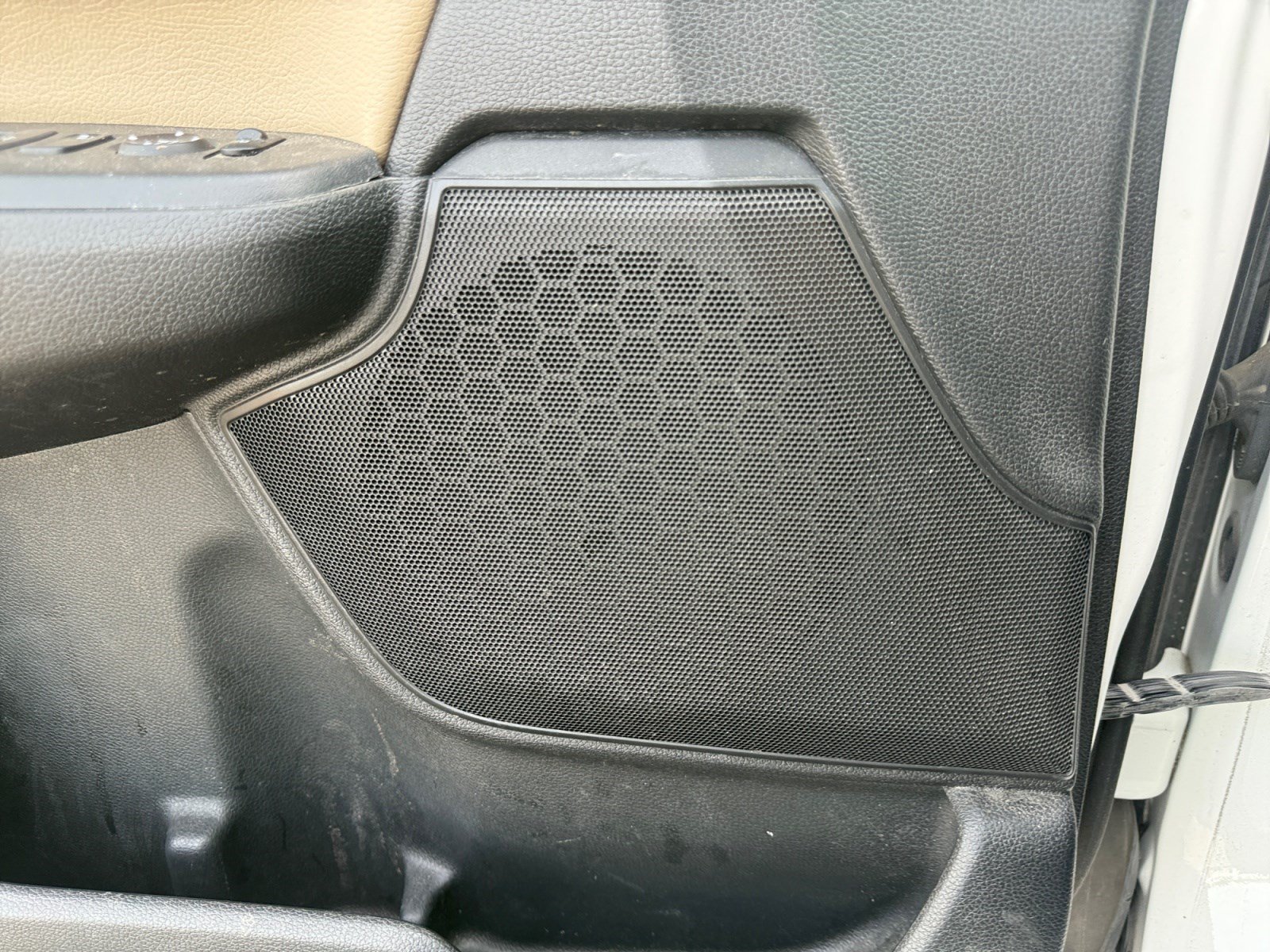 Used 2017 Honda CR-V EX image 25