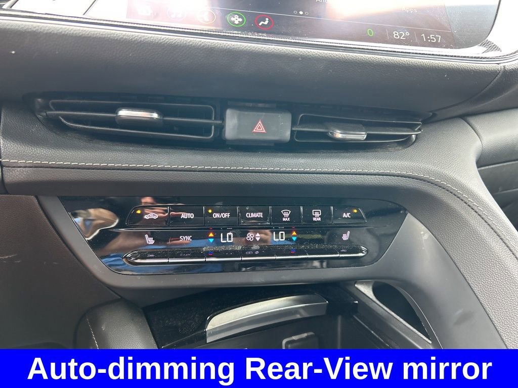 Used 2023 Buick Envision Essence image 29